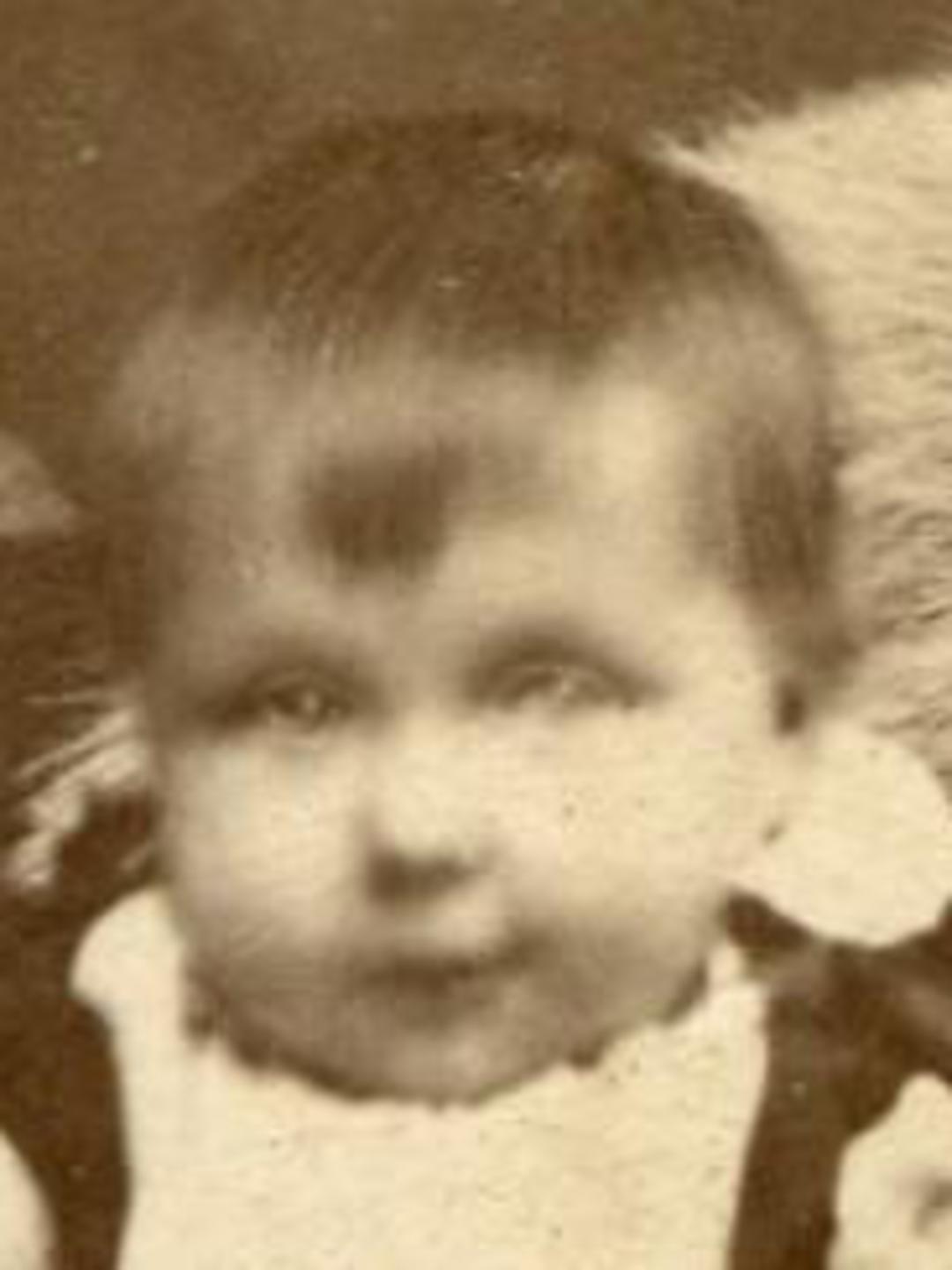 Ruth Ware (1840 - 1931) Profile